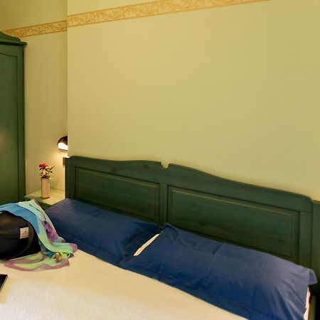 Residence Costamartino В'єсте Екстер'єр фото