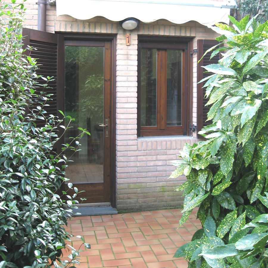 Residence Costamartino В'єсте Екстер'єр фото