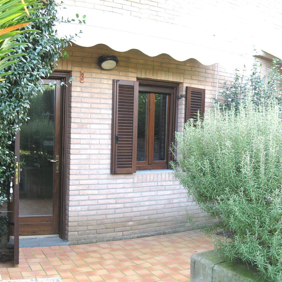 Residence Costamartino В'єсте Екстер'єр фото