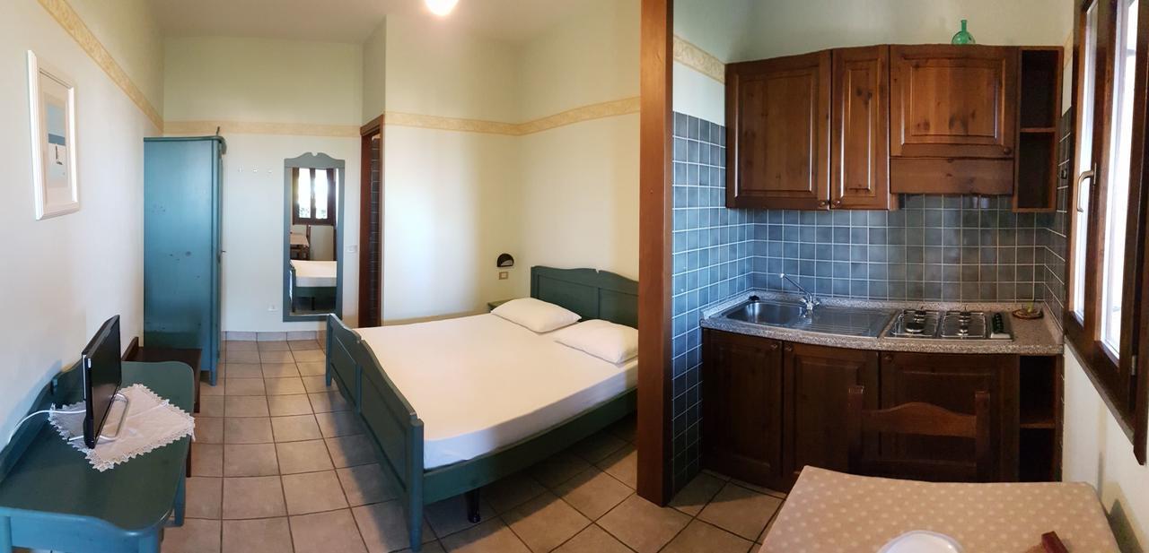 Residence Costamartino В'єсте Екстер'єр фото